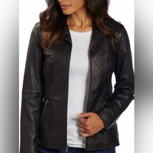 Marc New York , Andrew Marc, Saks Fifth Ave 100% Lambskin Jacket. XS Black.